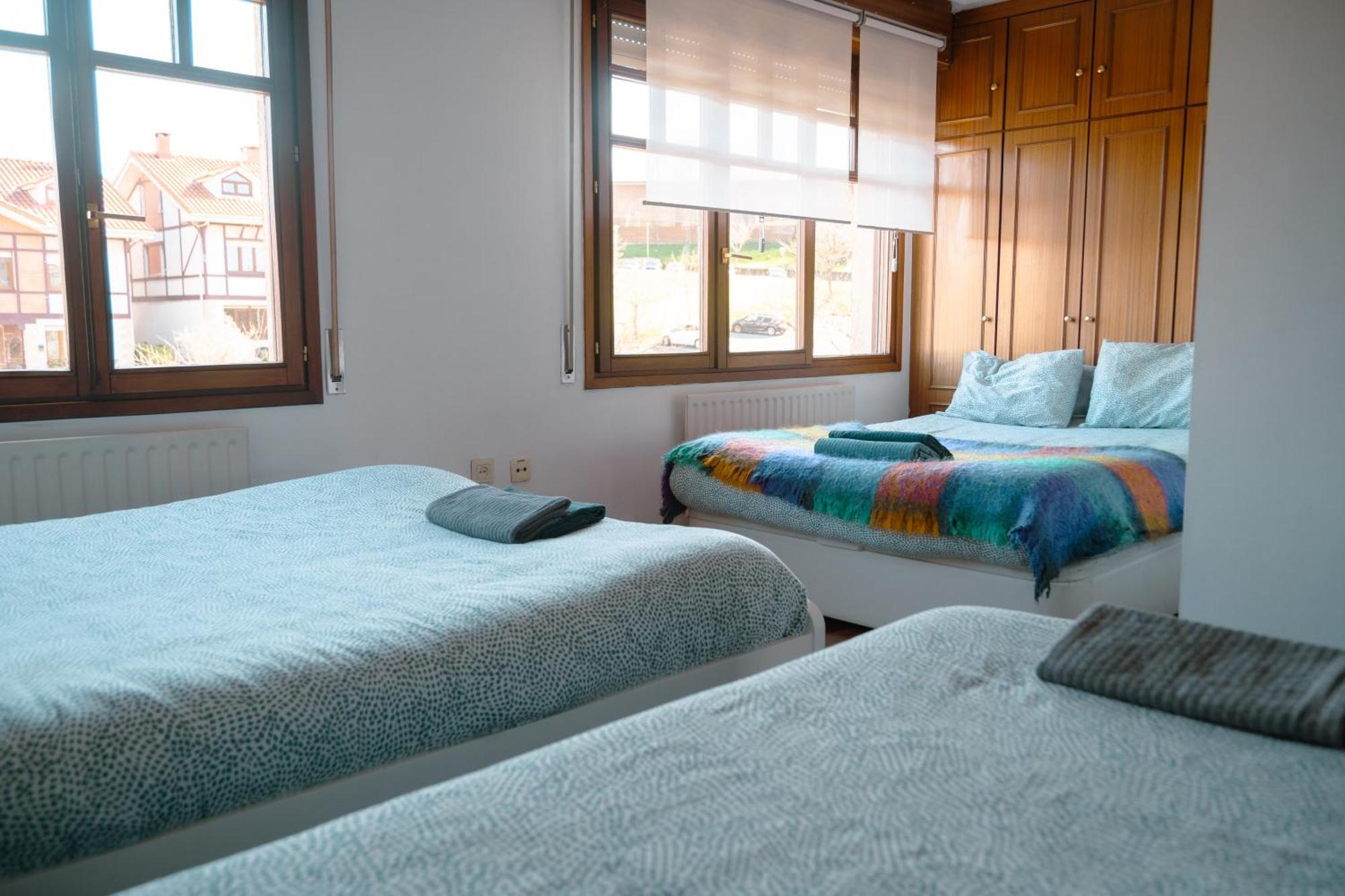 Chalet Bilbao-Aeropuerto Sondika Habitación foto